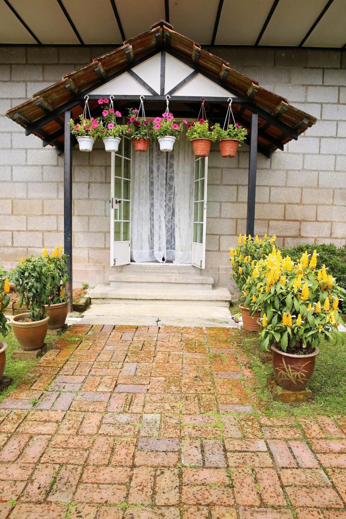טאנה ראטה Bukit Lowick Bungalow מראה חיצוני תמונה